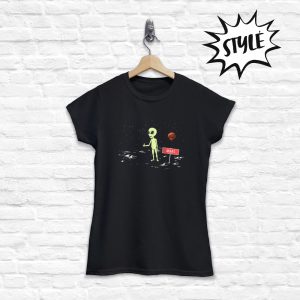 T-shirt Alien qui fait du pouce